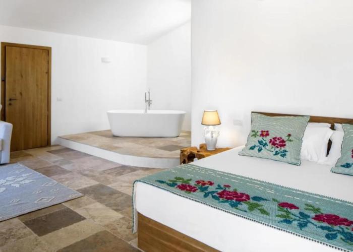 Sant'Efis Hotel