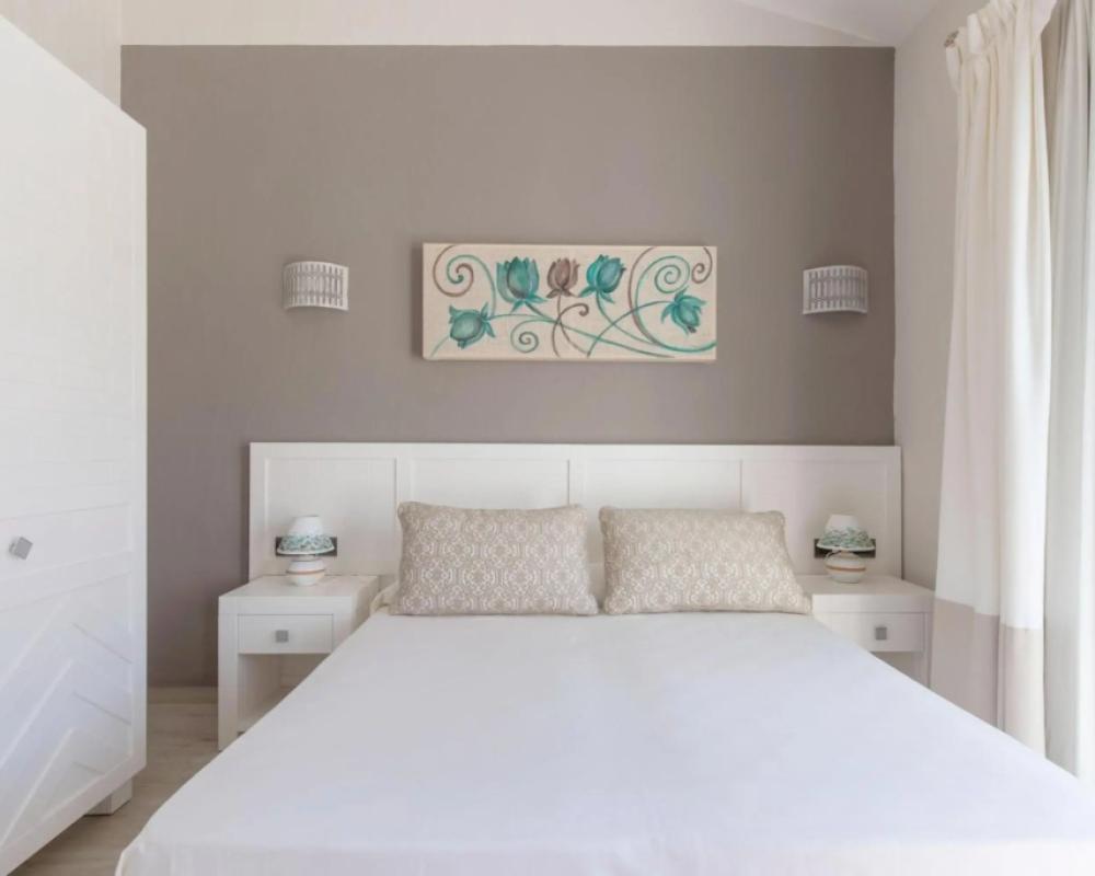 фото Eliantos Hotel