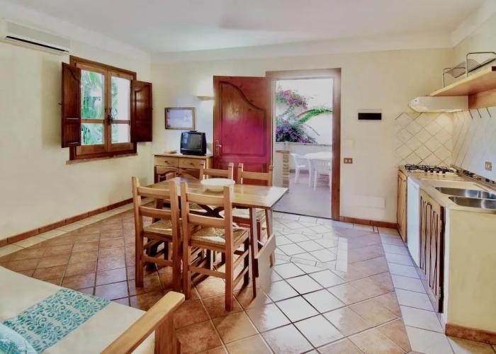 Residence con piscina a 250 mt dal mare