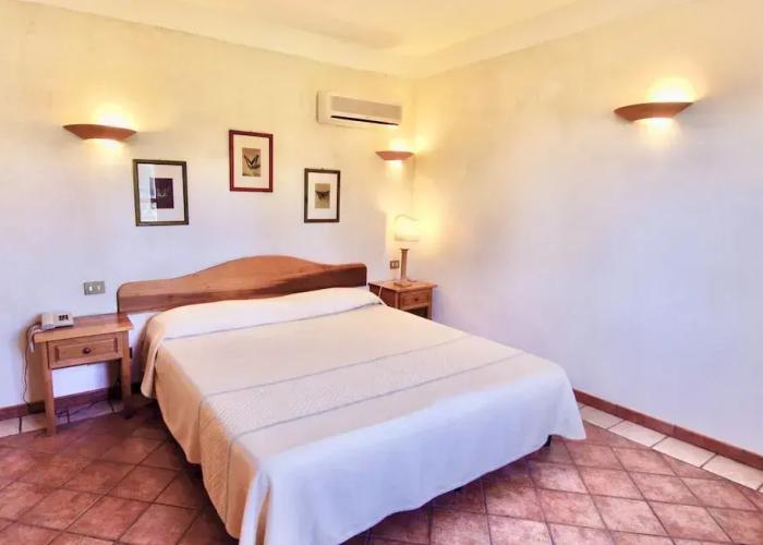 Residence con piscina a 250 mt dal mare