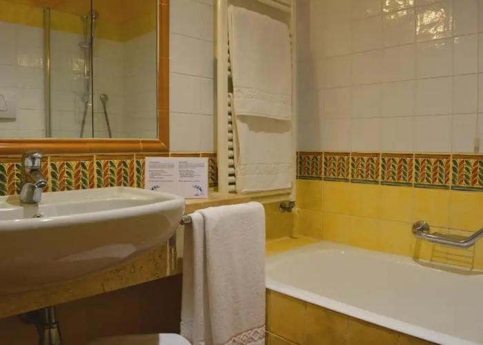 Sardinian-style Resort 2 Bedroom Apartments Sleeps 7