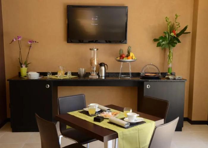 Melqart Hotel