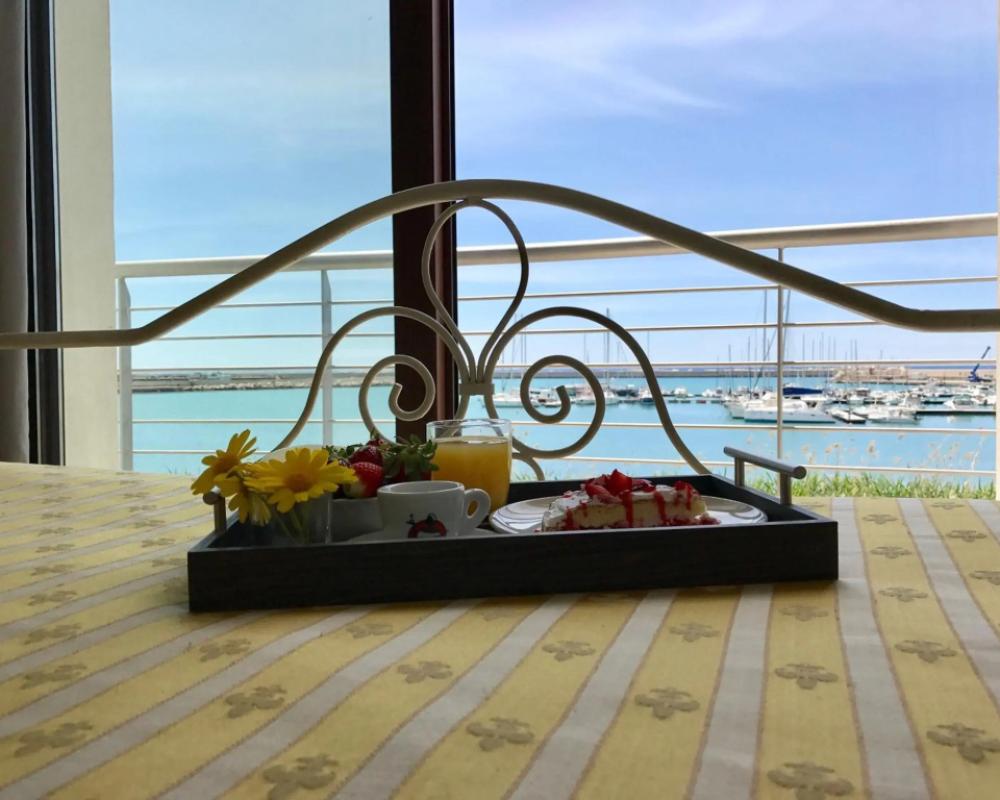 фото Hotel Aliai