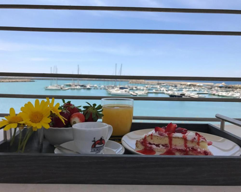 фото Hotel Aliai