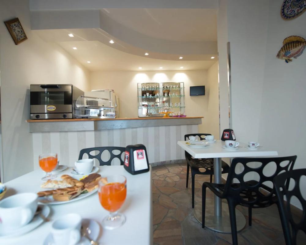 фото Hotel Aliai