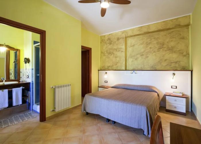 Sun-drenched Estate Close to Sciacca Near the Beach