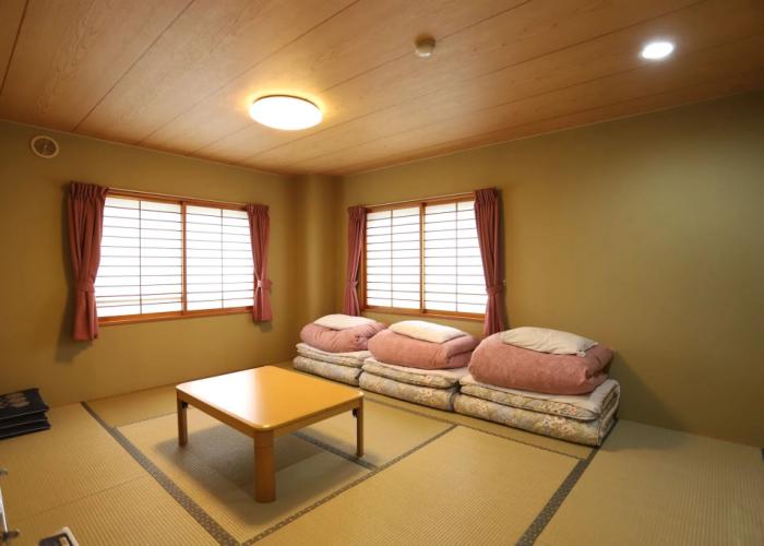 Chalet Burlap Furanui