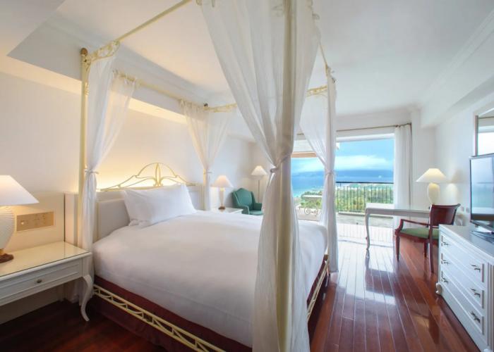 Oriental Hotel Okinawa Resort & Spa