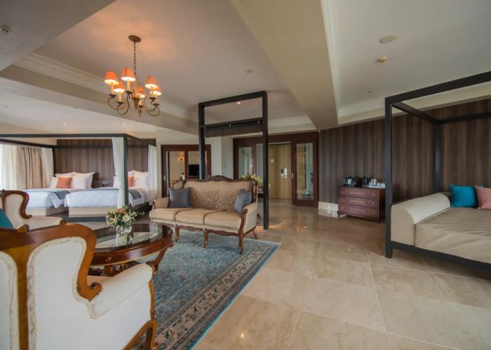 Oriental Hotel Okinawa Resort & Spa