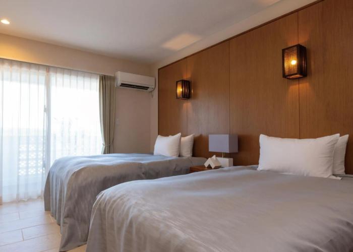Condominium T-Room