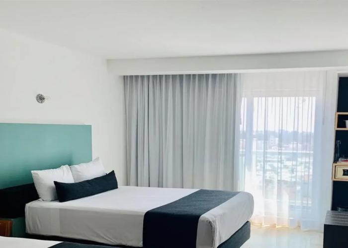 Rivoli Select Hotel