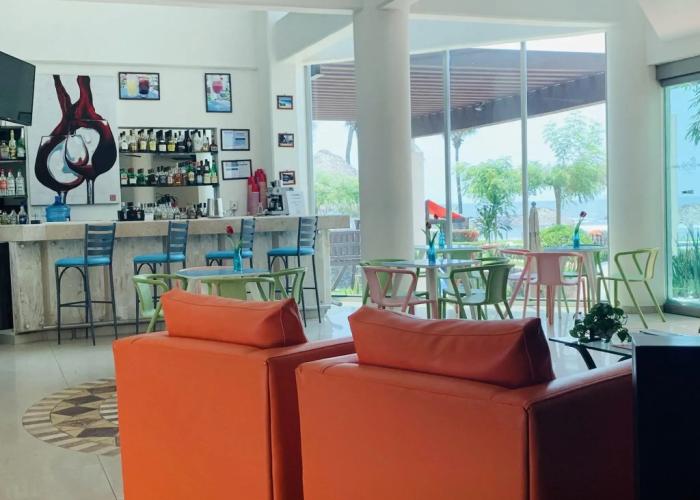 Hotel Playa Caracol