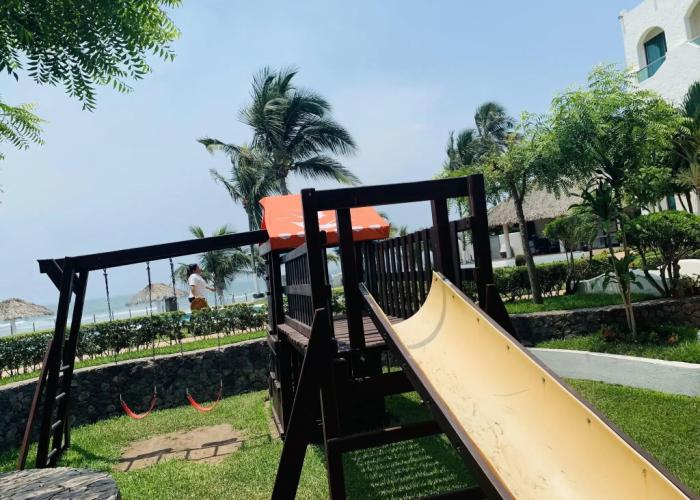 Hotel Playa Caracol