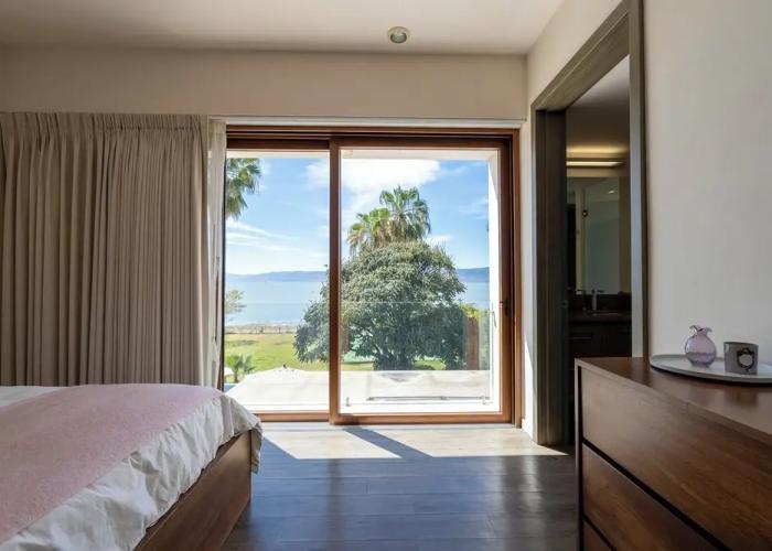 Exclusive House with Lake Chapala Access