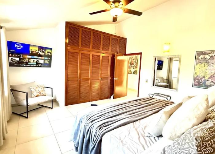 Luxurious Ajijic 2 Bedroom House - Amazing Patio - Centrally Located