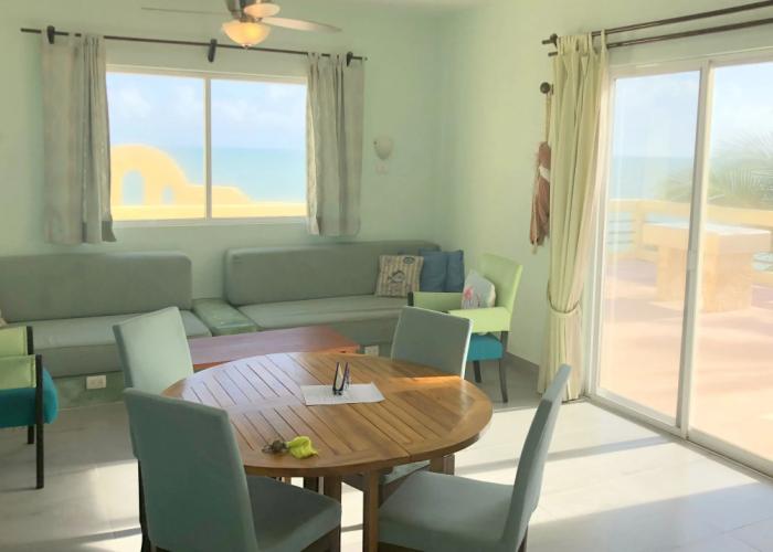 Flamingos Inn