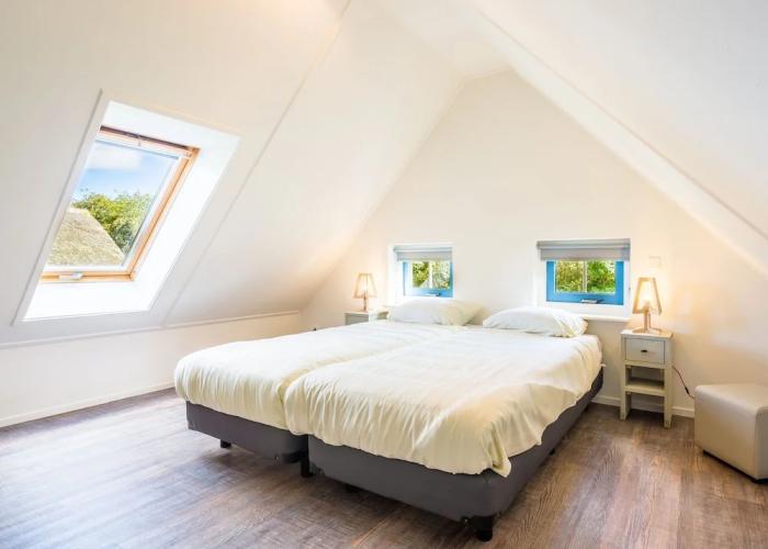 Traditional Villa With two Bathrooms on Texel Near the Sea