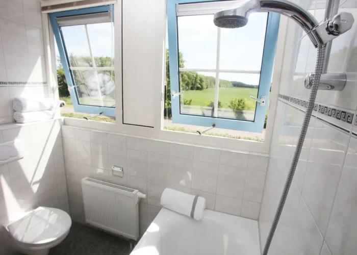Traditional Villa With Dishwasher on Texel Near the Sea
