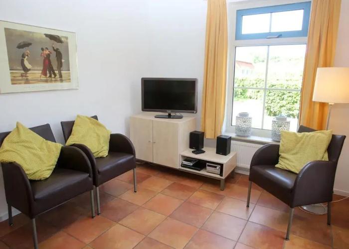 Traditional Villa With Dishwasher on Texel Near the Sea