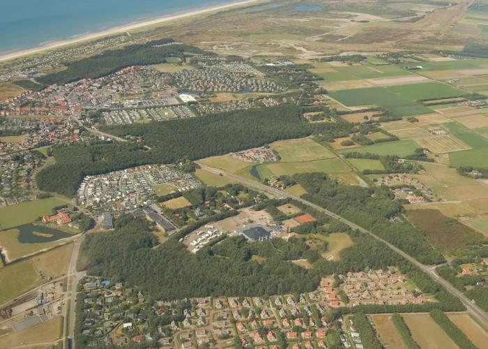 Restyled Single Storey Bungalow, Near the Sea on Texel
