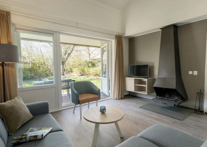 Restyled Single Storey Bungalow, Near the Sea on Texel