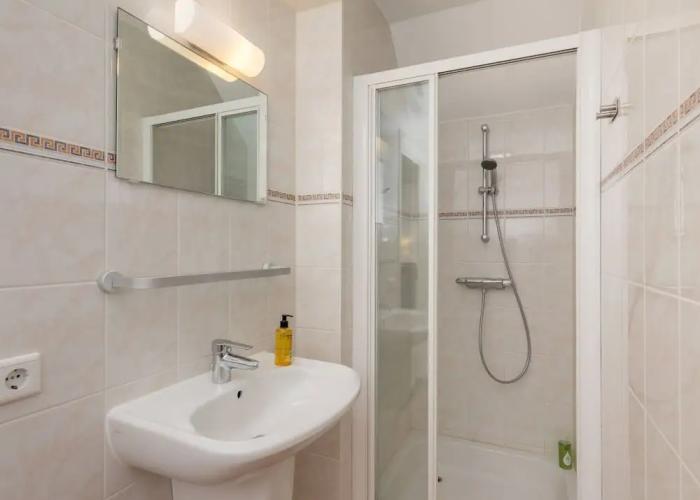 Traditional Villa With Dishwasher on Texel Near the Sea