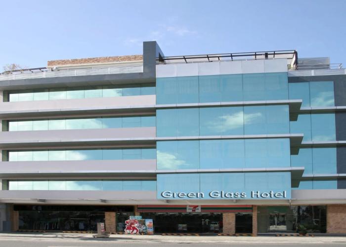 Green Glass Hotel