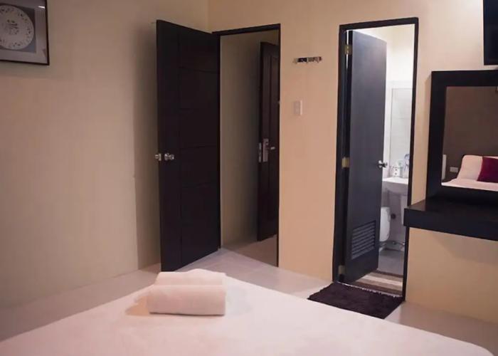Hotel Turista Canlubang