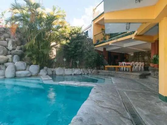 Reddoorz @ Yahweh Spring Retreat & Resort Laguna
