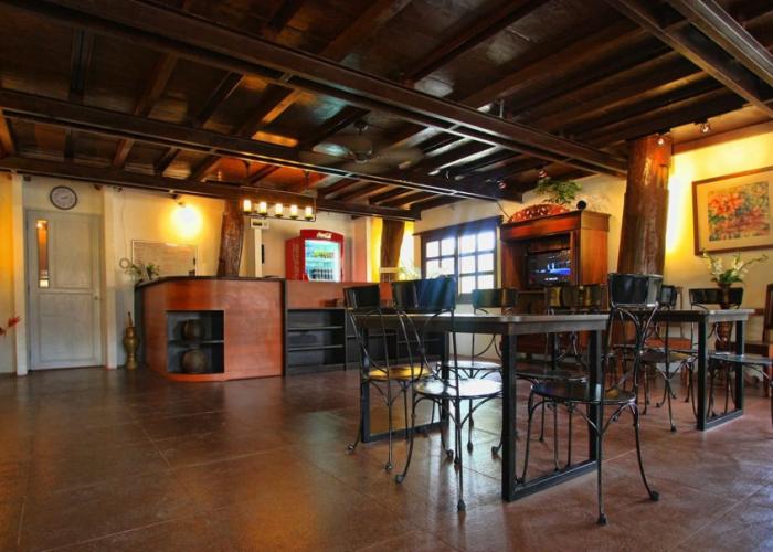 Travelbee Heritage Inn