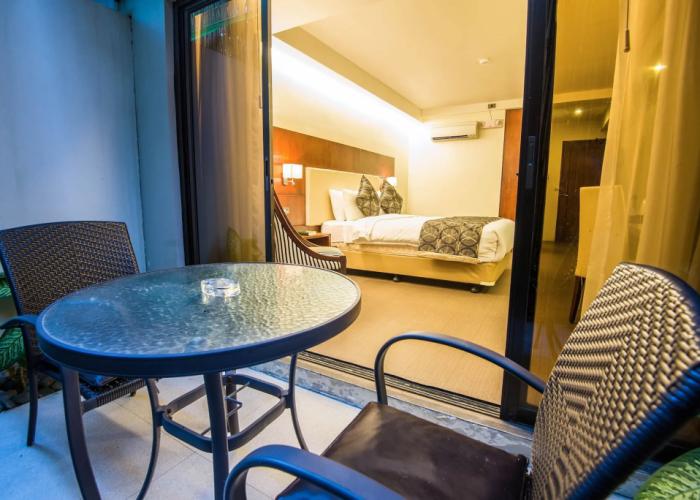 Ariana Hotel