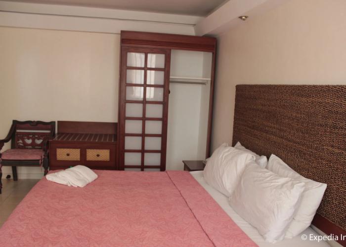 Wild Orchid Beach Resort