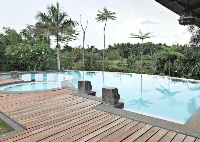 Overlooking Lagoon at Sitio de Amor