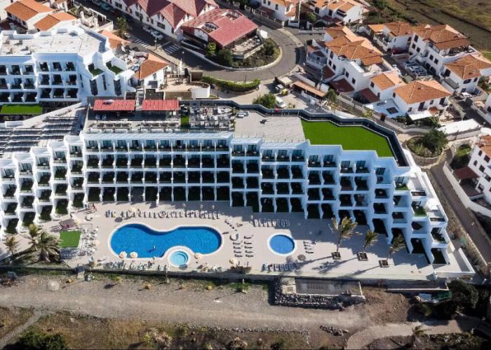 Occidental Roca Negra – Adults Only