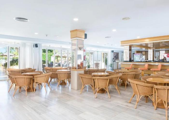 Alcudia Beach Apartments
