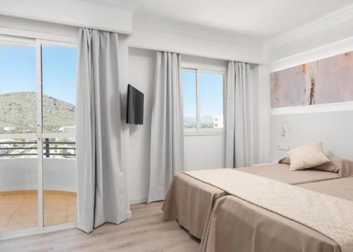 Alcudia Beach Apartments
