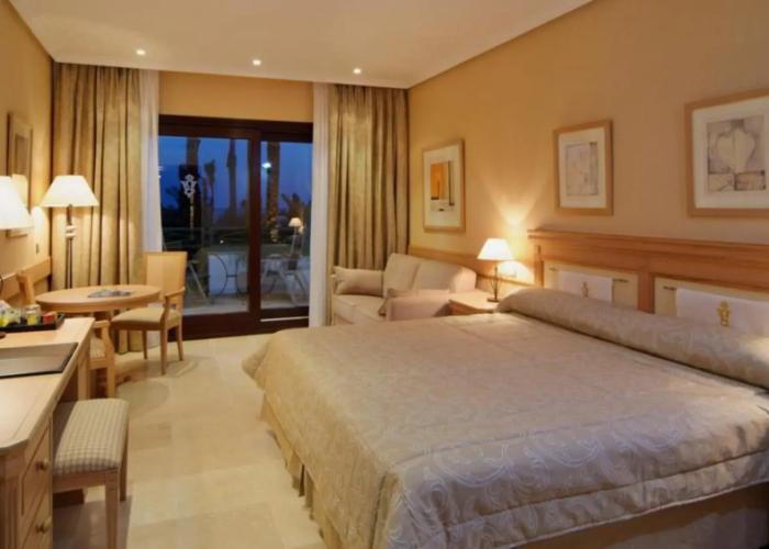 SH Villa Gadea Hotel