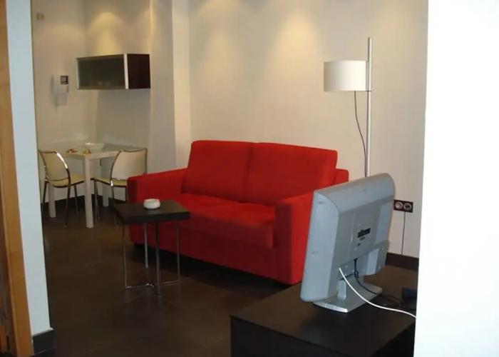 Apartamentos Turisticos Archybal