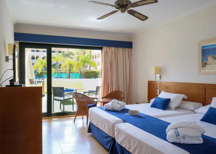 Hotel Playamarina