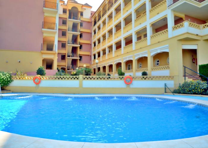 Apartamentos Leo Canela