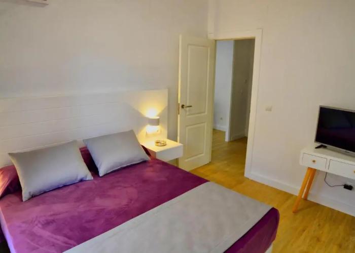 Apartamentos Leo Canela