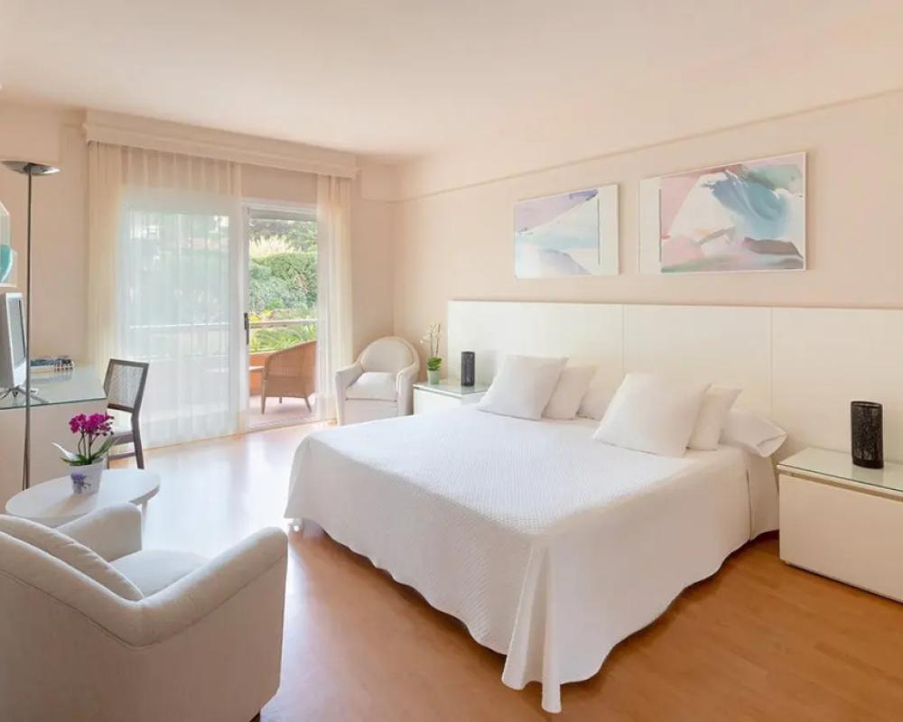 фото Hotel Sa Punta