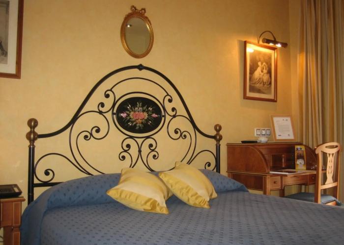 Hotel Santiago