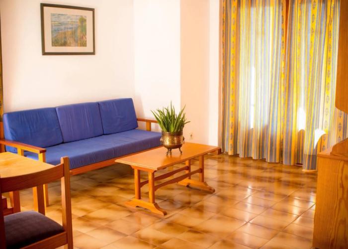 Apartamentos Monac Beach