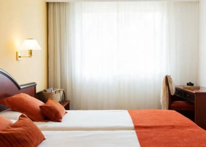Aparthotel Tropicana