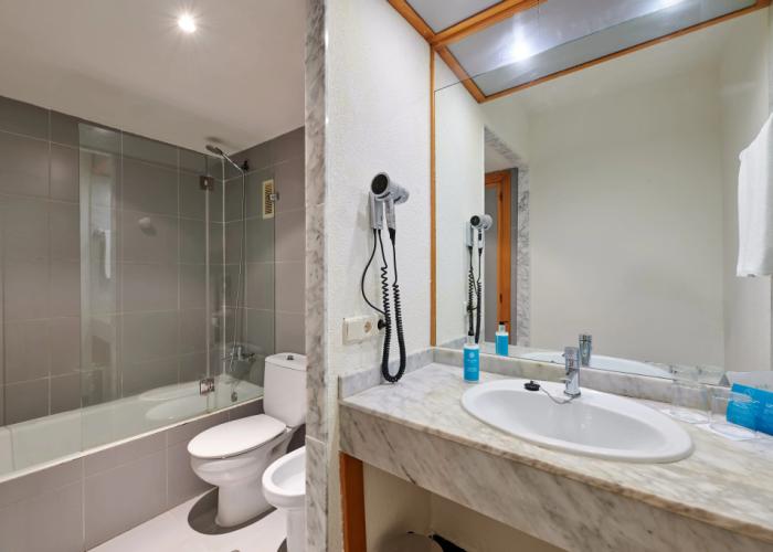 AluaSun Cala Antena – All Inclusive