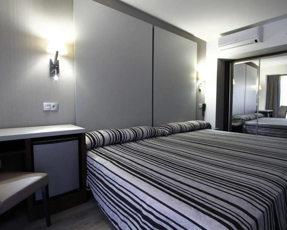 фото Summer Hotel