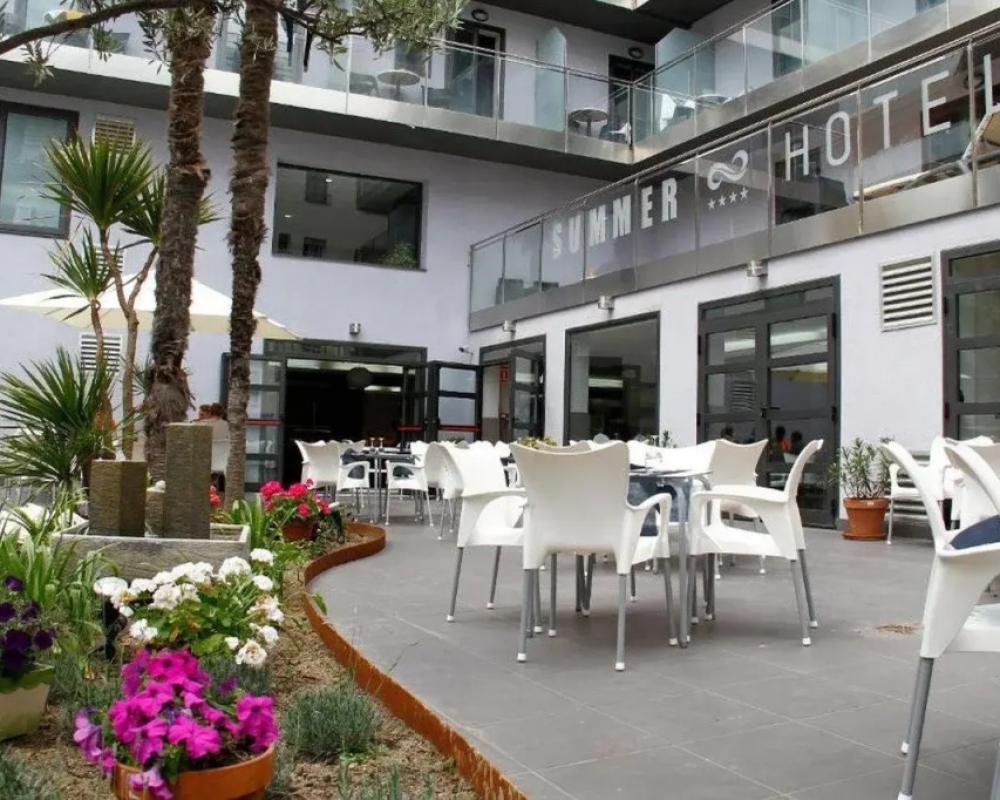 фото Summer Hotel