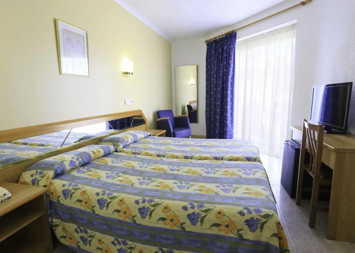 KAKTUS Hotel Volga