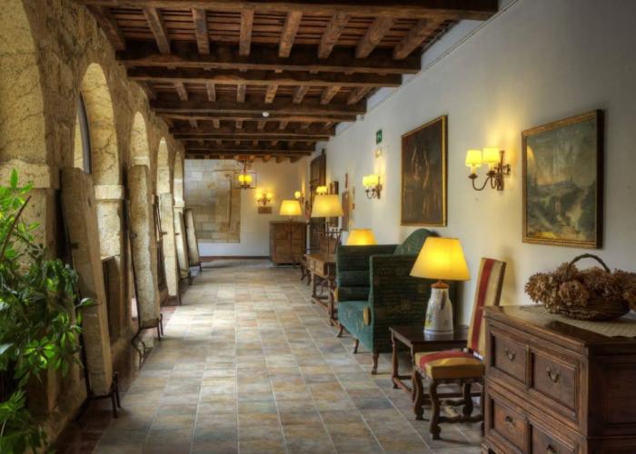 Parador De Cangas De Onis